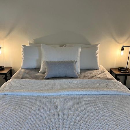 River City Inn Parsons Екстериор снимка