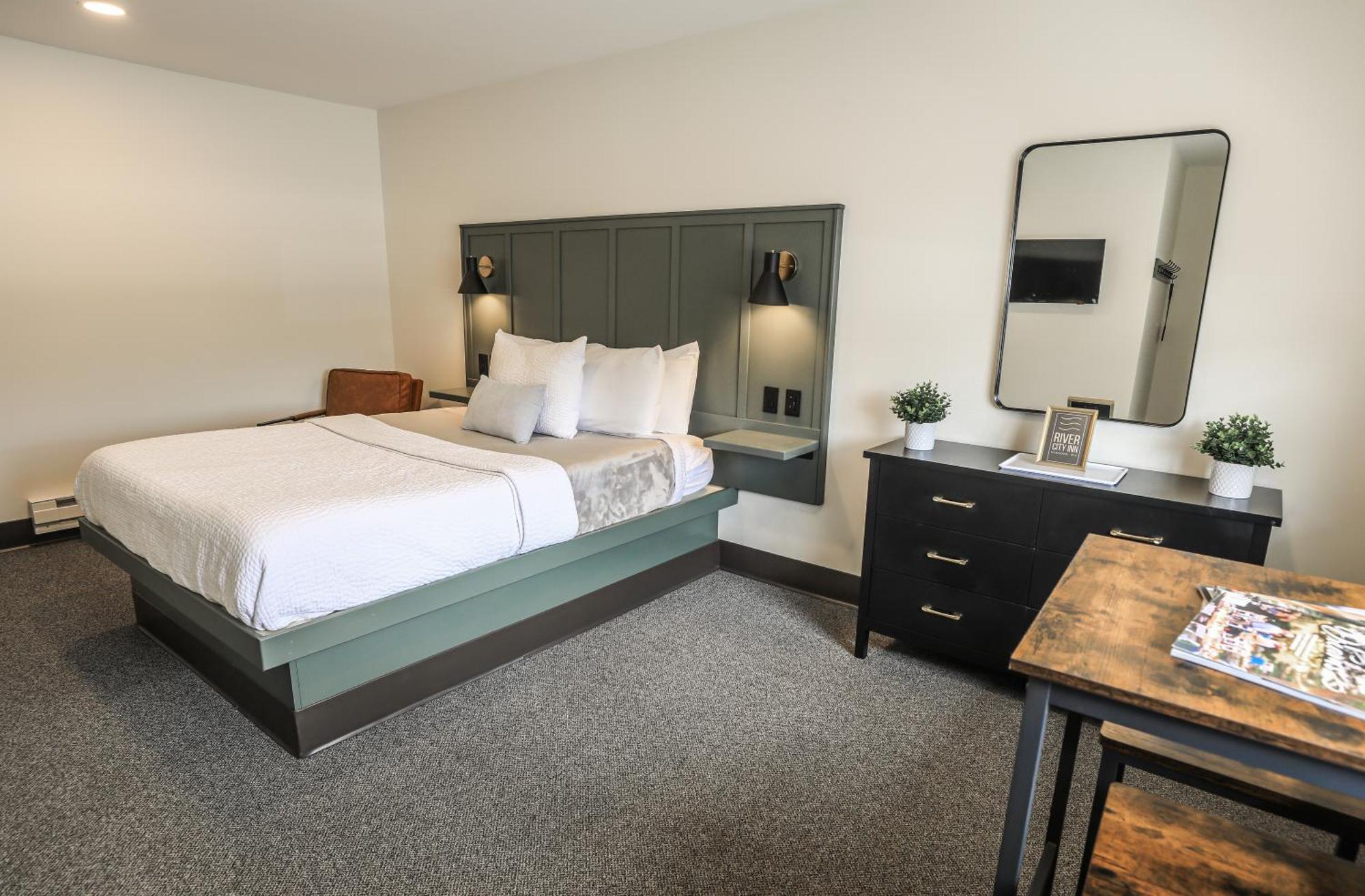 River City Inn Parsons Екстериор снимка